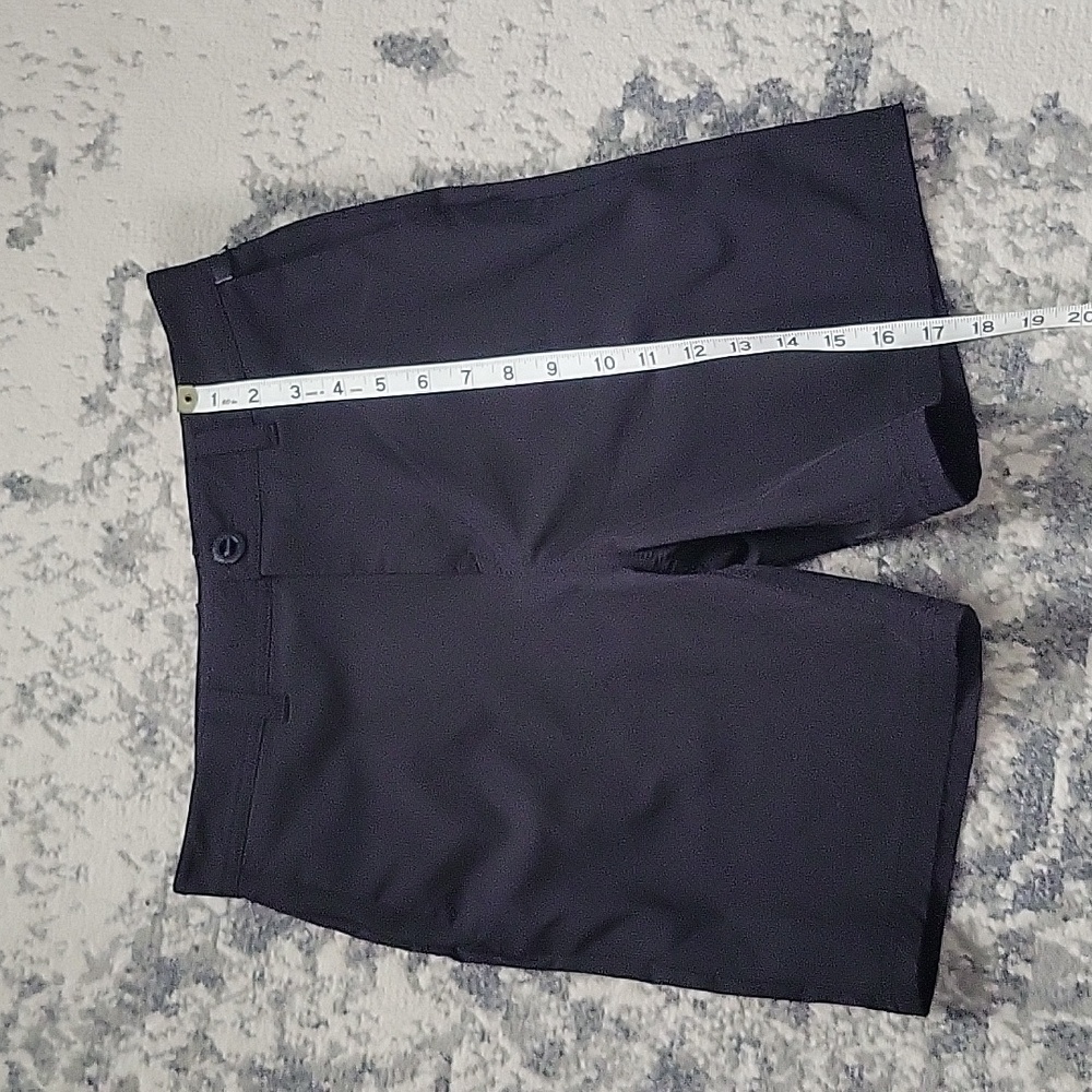 Volcom Shorts - Picture 10 of 12
